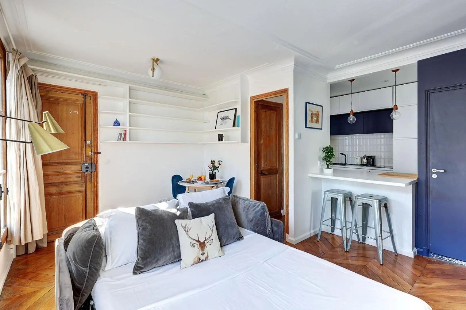 Bnbnook - Bright 1Br - Bastille & Place Des Vosges Paris France